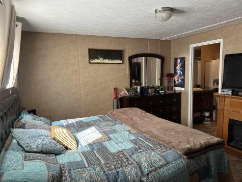 98 Mount Street Mount Clare WV 26408