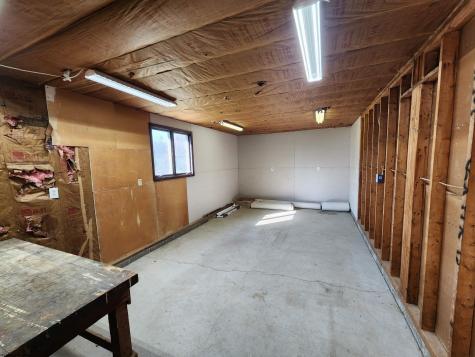 94 Greenhill Lane Mount Clare WV 26408