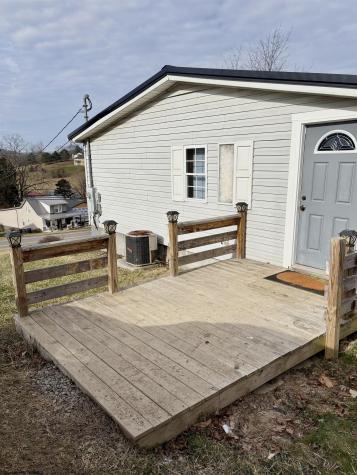 13 Southgate Drive Fairmont WV 26554
