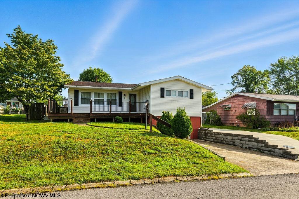 111 Circle Drive Bridgeport WV 26330