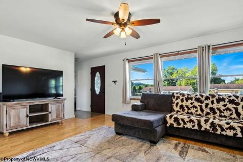 111 Circle Drive Bridgeport WV 26330
