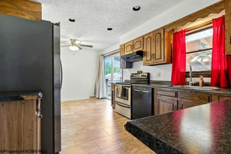111 Circle Drive Bridgeport WV 26330