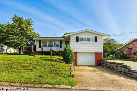 111 Circle Drive Bridgeport WV 26330