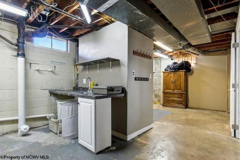111 Circle Drive Bridgeport WV 26330