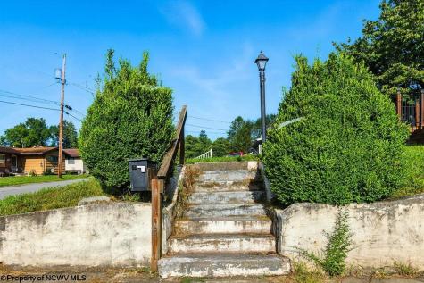 111 Circle Drive Bridgeport WV 26330