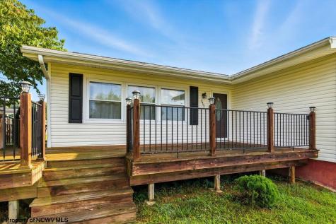 111 Circle Drive Bridgeport WV 26330