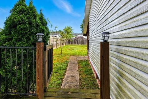 111 Circle Drive Bridgeport WV 26330