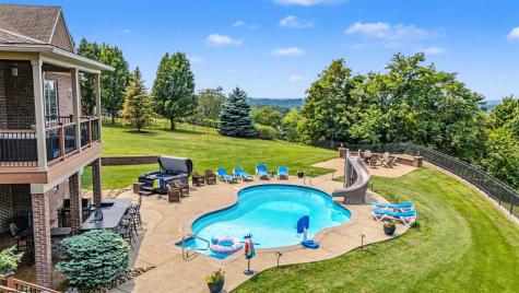 19 Miramichi Trail Morgantown WV 26508