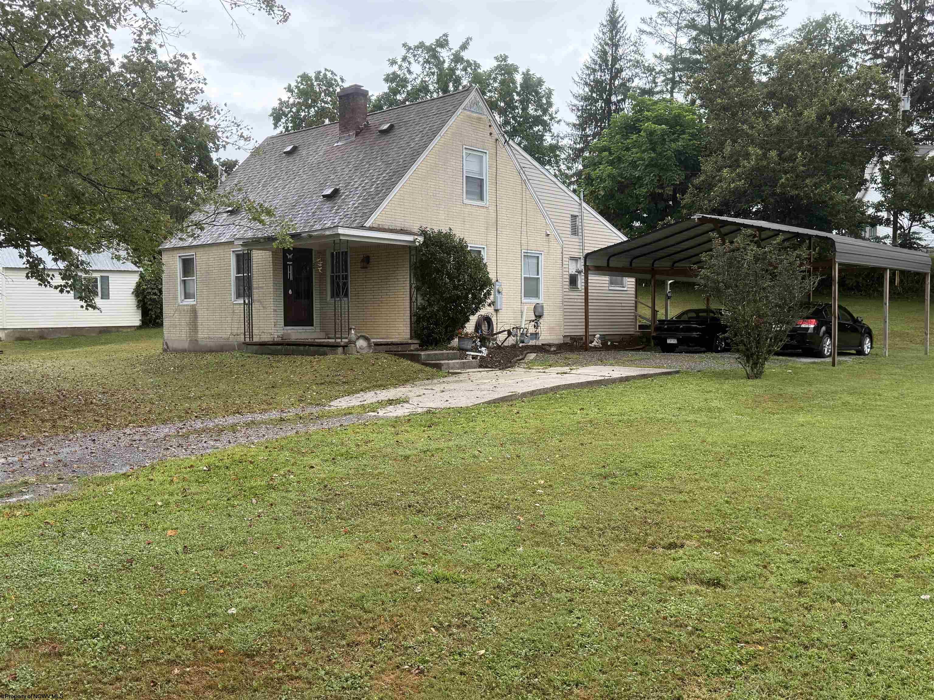26 Browning Lane Valley Bend WV 26293