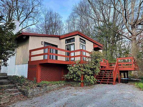 143 Paradise Circle Morgantown WV 26508