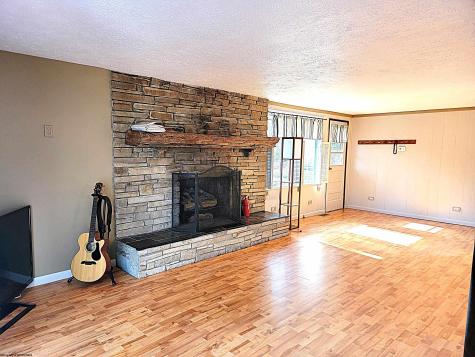 143 Paradise Circle Morgantown WV 26508