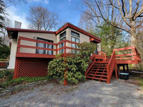 143 Paradise Circle Morgantown WV 26508