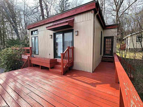 143 Paradise Circle Morgantown WV 26508