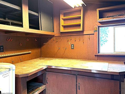 143 Paradise Circle Morgantown WV 26508