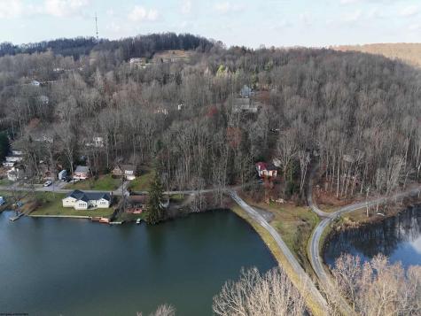 143 Paradise Circle Morgantown WV 26508