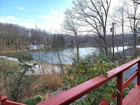 143 Paradise Circle Morgantown WV 26508