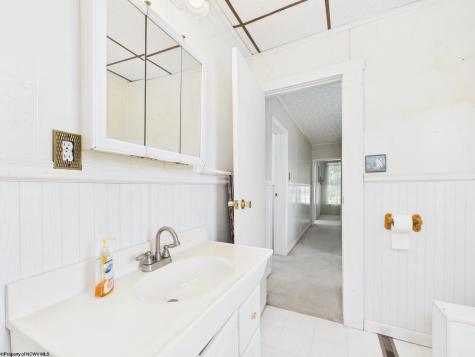 231 Thayer Street Grafton WV 26354