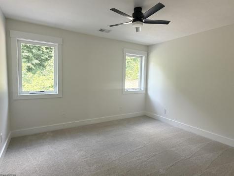 213 Farm Brook Lane Morgantown WV 26508