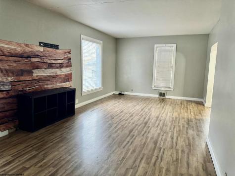 104 Brown Avenue Kingwood WV 26537