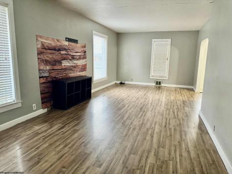 104 Brown Avenue Kingwood WV 26537