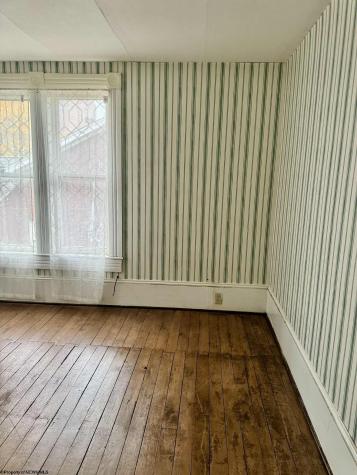 104 Brown Avenue Kingwood WV 26537