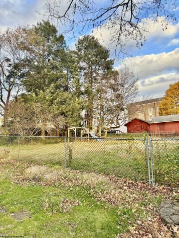 104 Brown Avenue Kingwood WV 26537