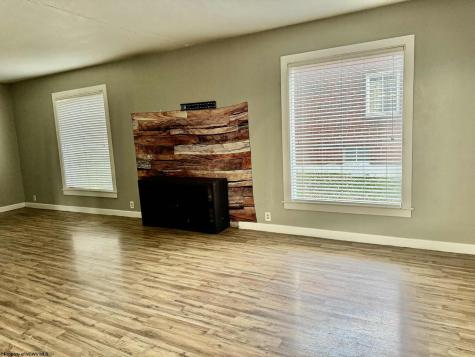 104 Brown Avenue Kingwood WV 26537