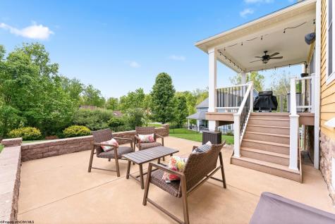 411 N Harwich Circle Morgantown WV 26501-08