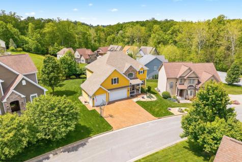 411 N Harwich Circle Morgantown WV 26501-08