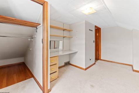 627 Elysian Avenue Morgantown WV 26501