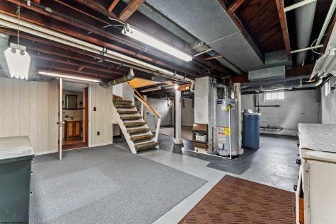 627 Elysian Avenue Morgantown WV 26501