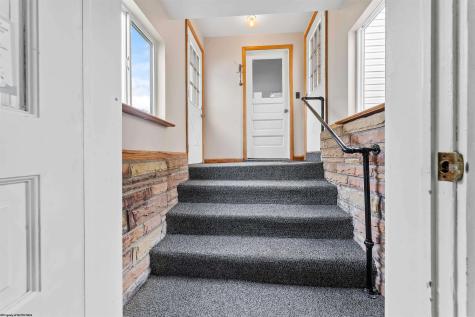 627 Elysian Avenue Morgantown WV 26501