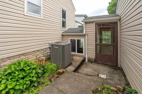 627 Elysian Avenue Morgantown WV 26501