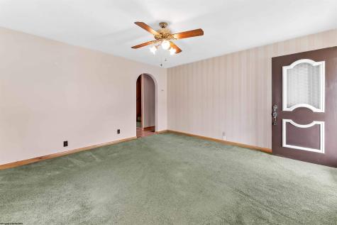 627 Elysian Avenue Morgantown WV 26501