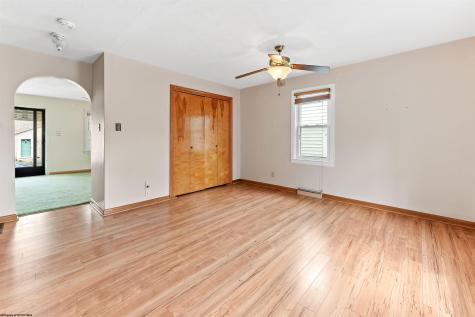 627 Elysian Avenue Morgantown WV 26501