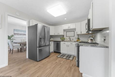 2010 Pinecrest Drive Morgantown WV 26505