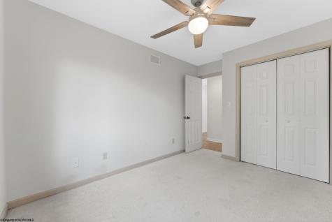 2010 Pinecrest Drive Morgantown WV 26505