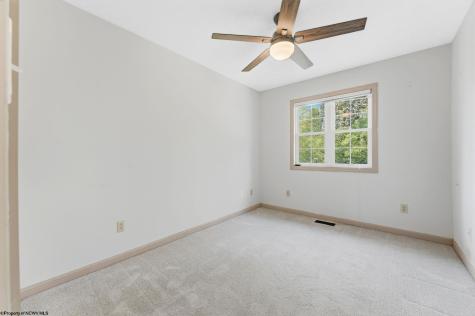 2010 Pinecrest Drive Morgantown WV 26505
