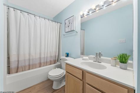 2010 Pinecrest Drive Morgantown WV 26505