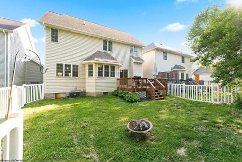 2010 Pinecrest Drive Morgantown WV 26505