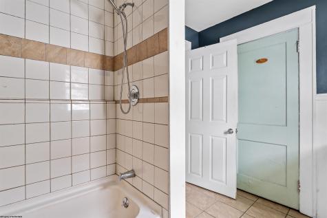 621 Alma Street Morgantown WV 26501
