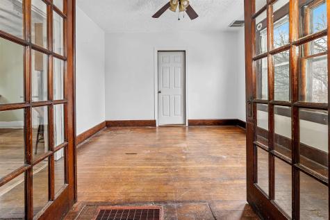 621 Alma Street Morgantown WV 26501