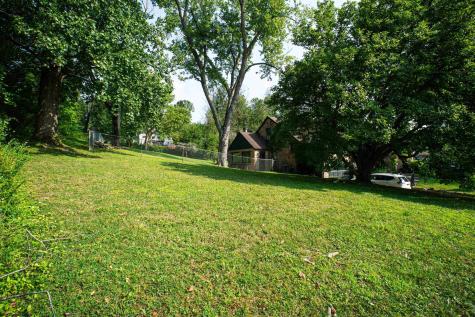1739 Fairmont Avenue Fairmont WV 26554