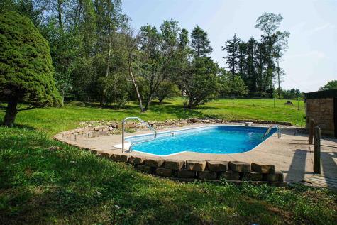 1739 Fairmont Avenue Fairmont WV 26554