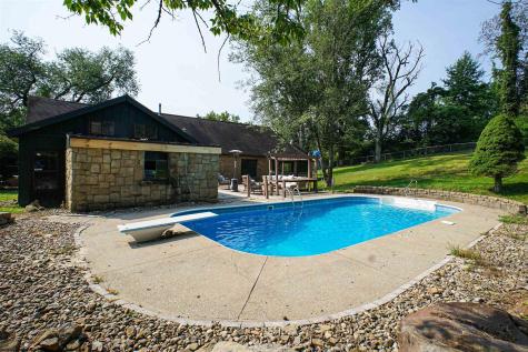 1739 Fairmont Avenue Fairmont WV 26554