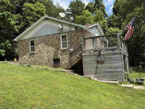 3416 Pleasantdale Road Kingwood WV 26537