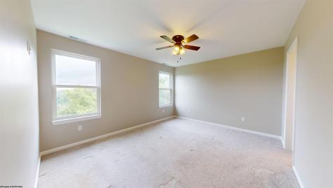132 Landing Drive Morgantown WV 26508