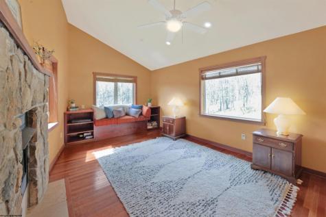 18 Catbird Lane Terra Alta WV 26764
