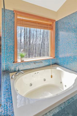 18 Catbird Lane Terra Alta WV 26764