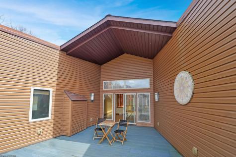 18 Catbird Lane Terra Alta WV 26764